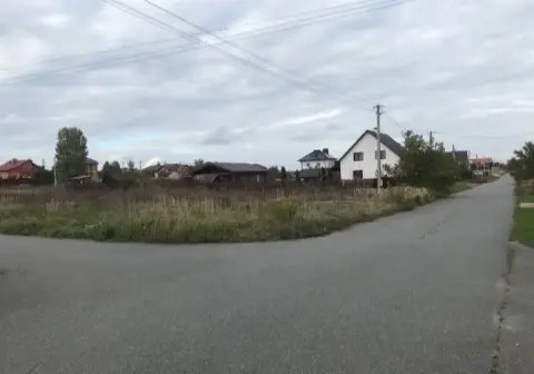 Ділянка 10 соток в Мих.Рубежівці в КТ"Світанок".Асфальт,газ,електрика- заведені — фото 2