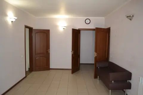 sale office Kyiv Darnytskyi Kharkivskyi-masyv Boryspilska Street 26