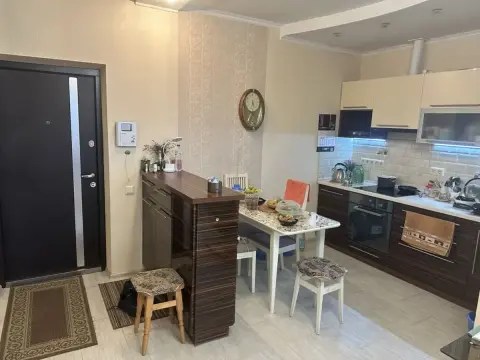 продаж квартири Київ Оболонський р-н  Автозаводська вул.