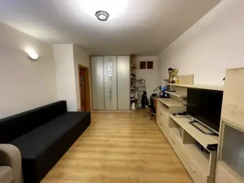 sale apartment Kyiv Darnytskyi Poznyaky Anny Akhmatovoi Street 35