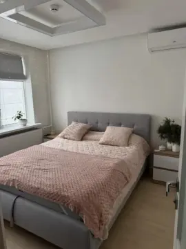 продаж квартири Київ Святошинський р-н Борщагівка Якуба Коласа вул. 6б