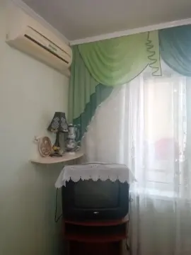 rent apartment Kyiv Darnytskyi Poznyaky Revutskoho Street 20