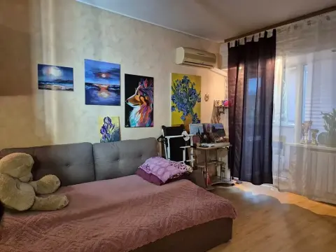 sale apartment Kyiv Dniprovskyi Sotsmisto Budivelnykiv Street 8