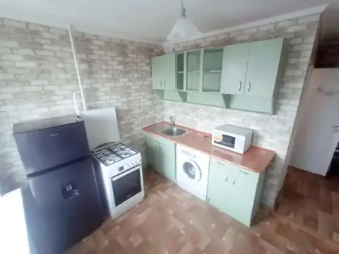 rent apartment Kyiv Dniprovskyi Bereznyaky Amvrosiia Buchmy Street 8