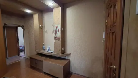 продаж квартири Харків Індустріальний р-н  Луї Пастера вул. 200