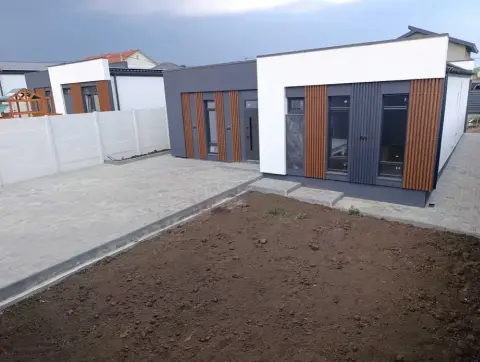 продаж будинку Одеса Київський р-н  Небесної Сотні просп.