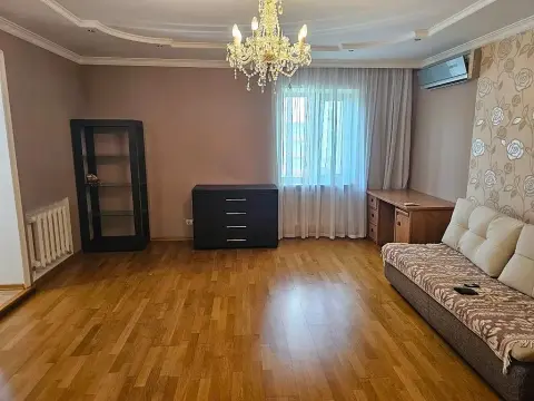 оренда квартири Одеса Приморський р-н  Армійська вул. 23