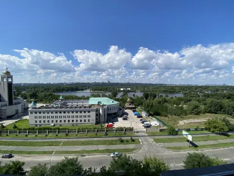 sale apartment Kyiv Dniprovskyi  Mykilsko-Slobidska Street 4д