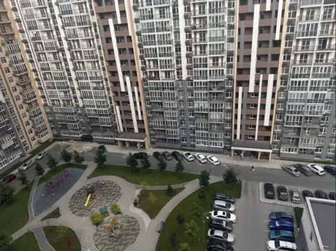 продаж квартири Київ Голосіївський р-н  Академіка Заболотного вул.