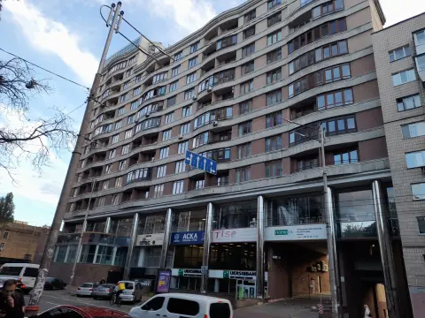 sale office Kyiv Holosiivskyi Nova-Zabudova Zhylianska Street 59