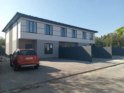 sale house Kyiv Darnytskyi Osokorky 86th Sadova Street