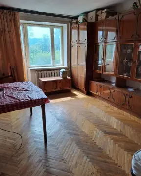 продаж квартири Київ Голосіївський р-н  Новопирогівська вул. 29