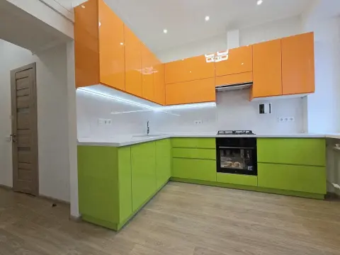 sale apartment Kyiv Pecherskyi Pechersk John Paul II Street 7