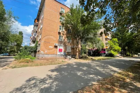продаж торгівельної площі Кривий Ріг Центрально-Міський р-н  Пушкіна вул.