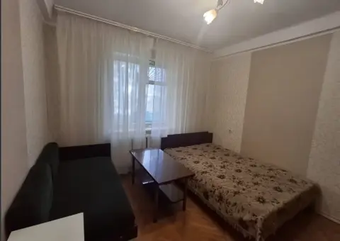 продаж квартири Київ Дніпровський р-н Русанівка Ентузіастів вул. 31/1