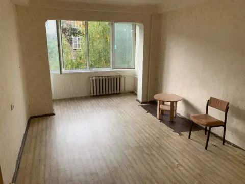 продажа квартиры Киев Оболонский р-н  Автозаводская ул. 27