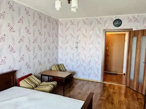 продаж квартири Київ Голосіївський р-н Деміївка Науки просп.