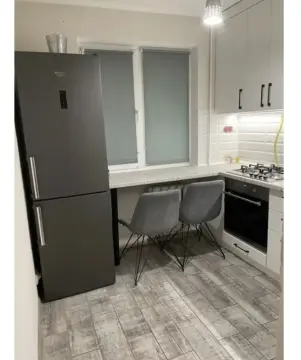 sale apartment Kyiv Solomianskyi  Metrobudivska Street 5