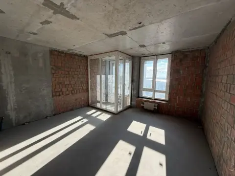 продаж квартири Київ Дарницький р-н Позняки Зарічна вул. 4 к2