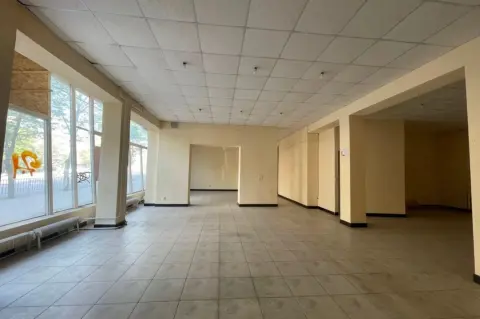 sale retail Kryvyi Rih Centralno-Miskyi  Lermontova Street