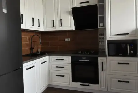 sale apartment Kyiv Sviatoshynskyi Novobilychi Yunatska Street