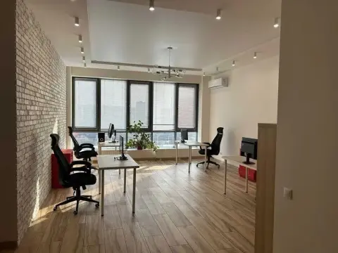 rent office Kyiv Darnytskyi Poznyaky Truskavetska Street