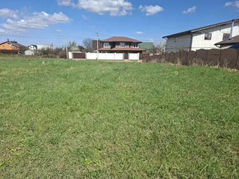 продажа участка Великая Александровка   Трояндова ул.