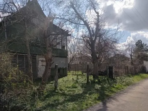 продаж ділянки Київ Дарницький р-н Осокорки 167-а Садова вул.