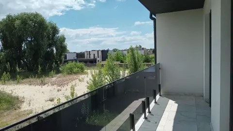 продаж будинку Київ Дарницький р-н Осокорки Центральна вул.