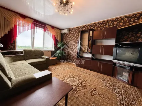 продажа квартиры Кривой Рог Центрально-Городской р-н  Всебратское-2 ул.