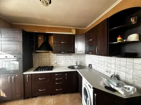 продаж квартири Бориспіль   Головатого пров.