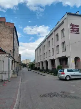sale apartment Lutsk   Kryvyi Val Street 10