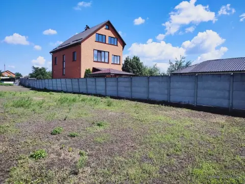 продаж ділянки Погреби   Центральна вул.