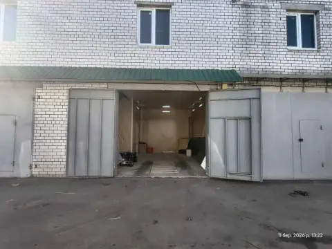 продаж паркінгу Київ Деснянський р-н Троєщина Миколи Закревського вул.