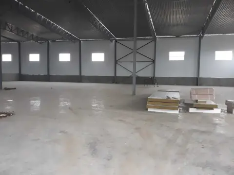 оренда складу Святопетрівське   Центральна вул.