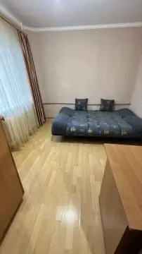 rent apartment Odesa Khadgibeysky  Geroiv Krut Street 49