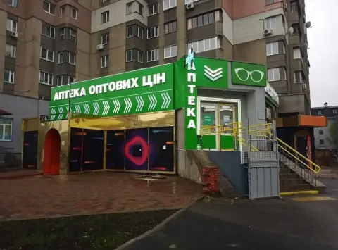 торговой продажа Киев Оболонский р-н Приорка Бережанская ул. 7
