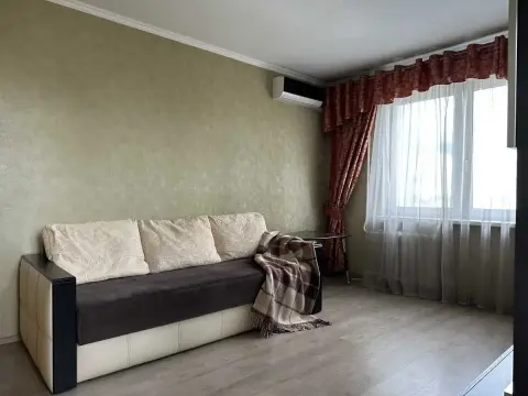 аренда квартиры Киев Днепровский р-н Соцгород Краковская ул. 13а