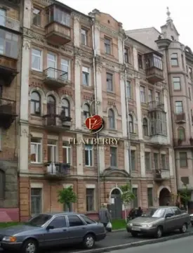 sale apartment Kyiv Shevchenkivskyi Centr Bohdana Khmelnytskoho Street 63