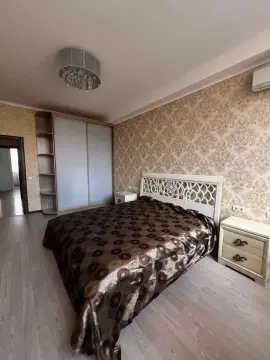 продажа квартиры Киев Оболонский р-н Оболонь Героев Сталинграда просп. 4