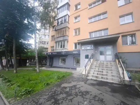 продаж квартири Київ Голосіївський р-н  Стратегічне шосе 15