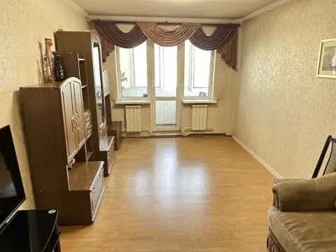 продаж квартири Київ Шевченківський р-н Шулявка Борщагівська вул. 4