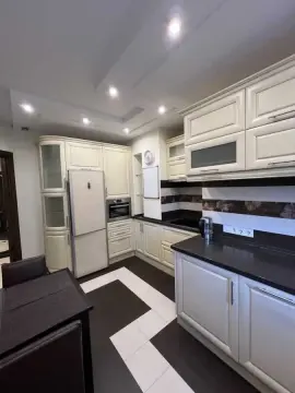 rent apartment Kyiv Solomianskyi Chokolivka Henerala Henadiia Vorobiova Street 13