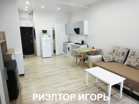 rent apartment Odesa Prymorskyi Centre Ukrayinskykh Heroyiv avenue 4
