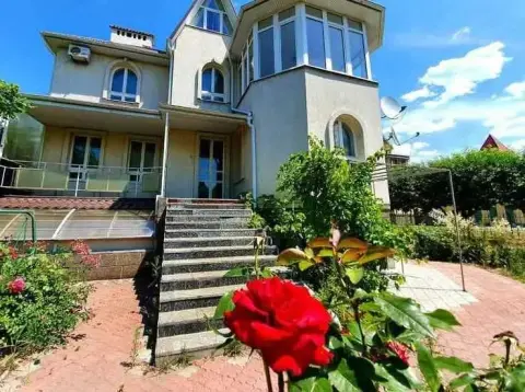 продаж будинку Дніпро Центральний р-н  Марійська вул.