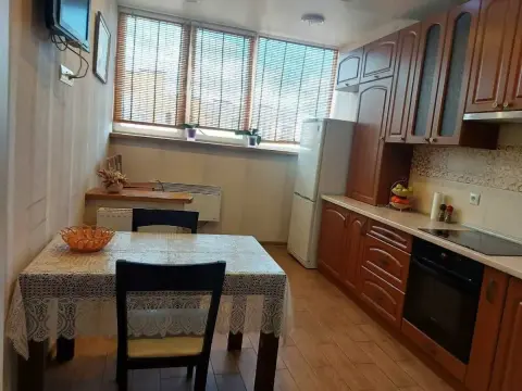 rent apartment Kyiv Obolonskyi  Simyi Kulzhenkiv Street 35