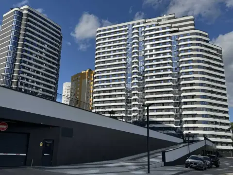Realty Image