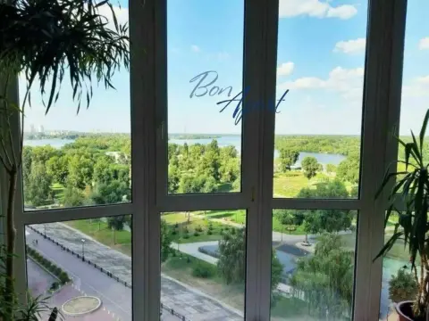 продаж квартири Київ Оболонський р-н Оболонь Героїв Сталінграда просп.