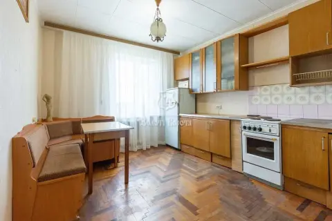 продажа квартиры Киев Святошинский р-н Новобеличи Клавдиевская ул.