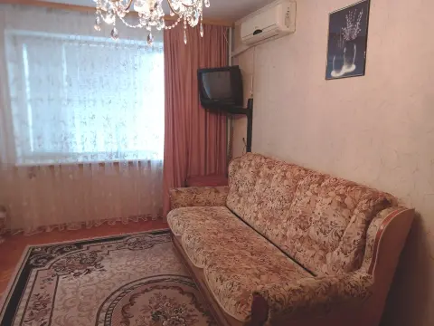 rent apartment Kyiv Shevchenkivskyi Syrets Orlovska Street 15